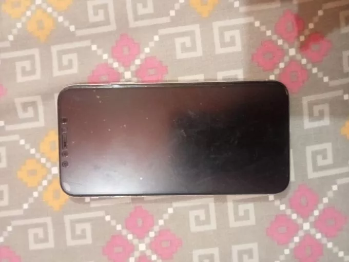 Iphone X 256GB - photo 3