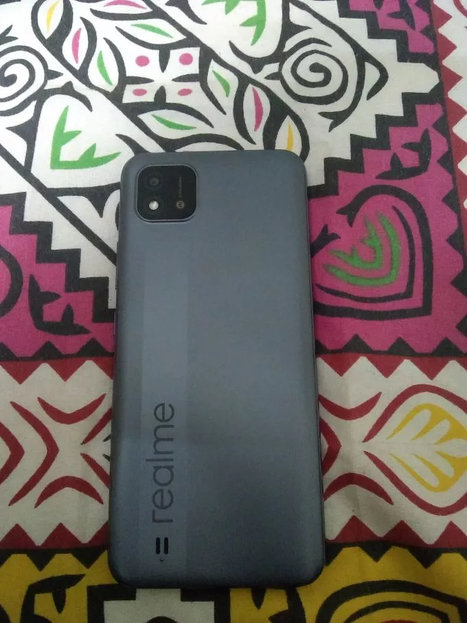 Realme c11 full warranty brand new - photo 2