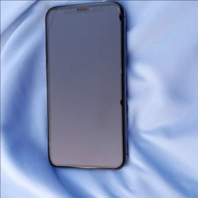 IPHONE 11 PRO - photo 2