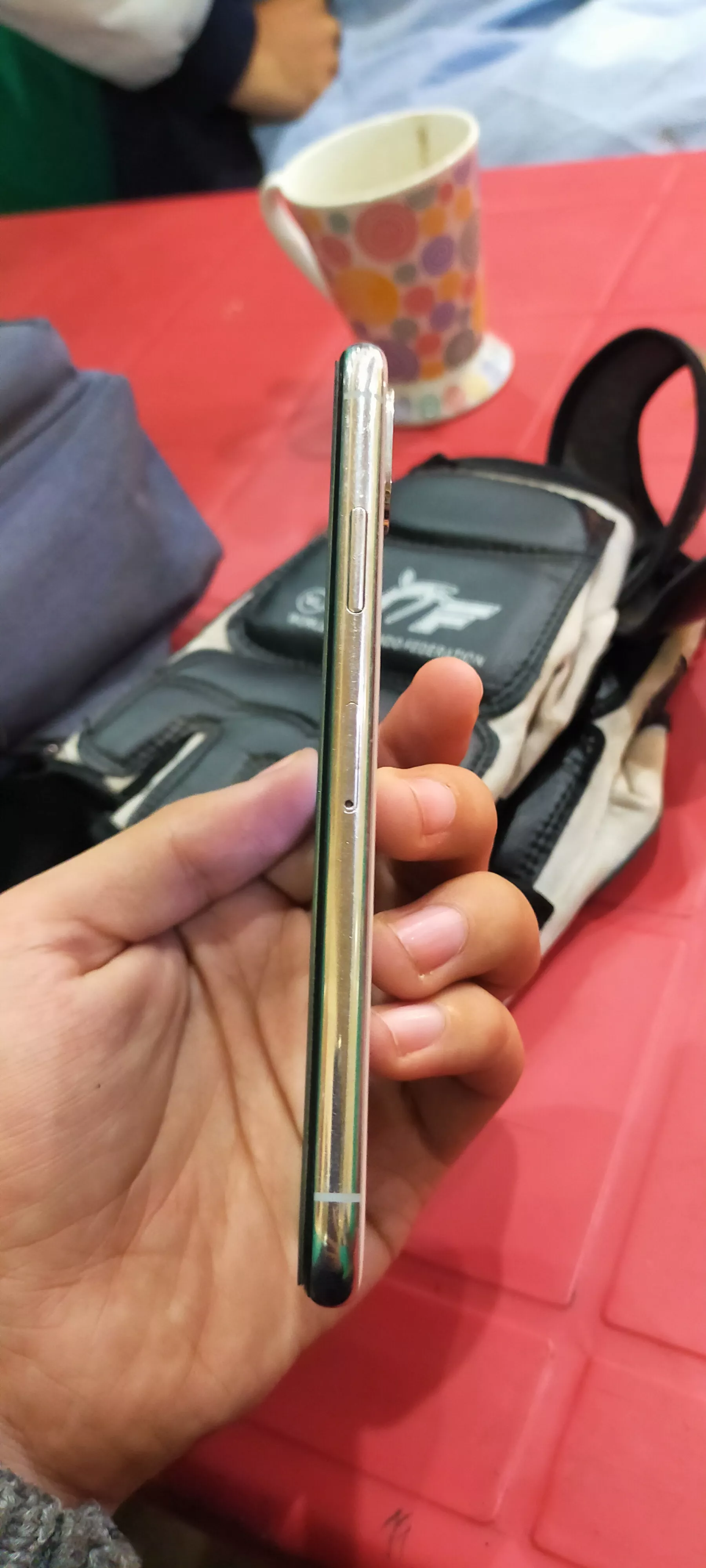 Iphone x - photo 2