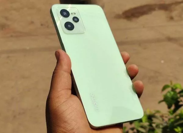 Realme C35 - photo 3
