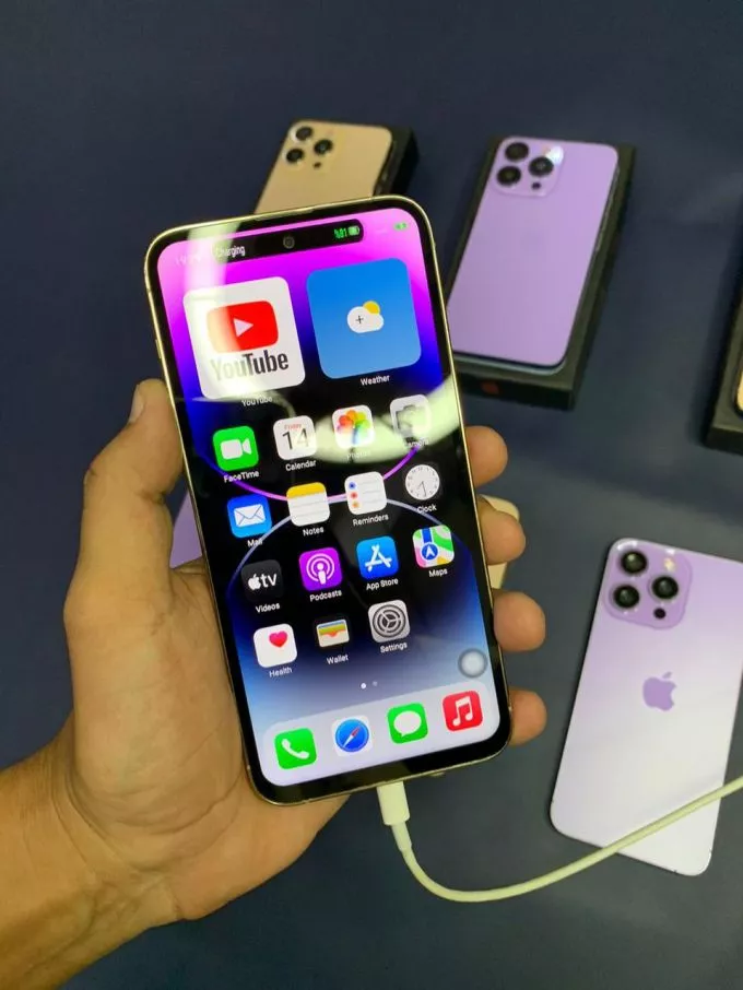 iphone 14 pro max - photo 1