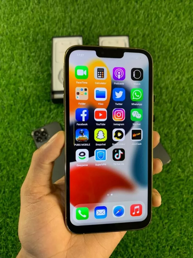 iPhone 13 pro max new mobile phone - photo 1
