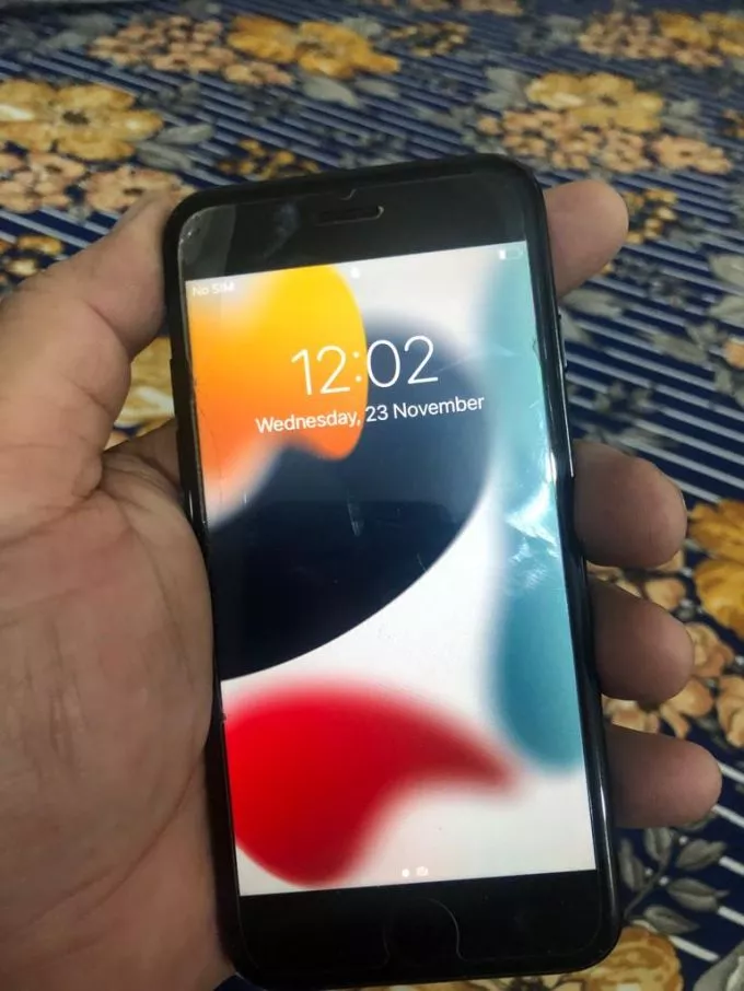 Iphone 7 - 128 GB Black in color - photo 1
