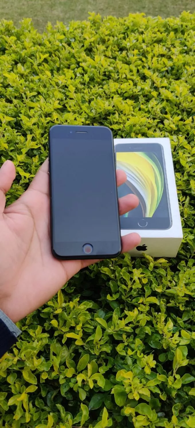 iphone Se2 128gb non pta - photo 1