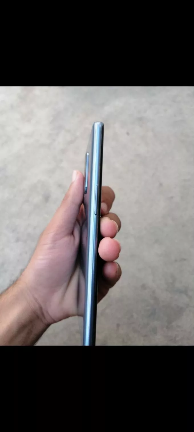 One plus 8 5g global varient - photo 2