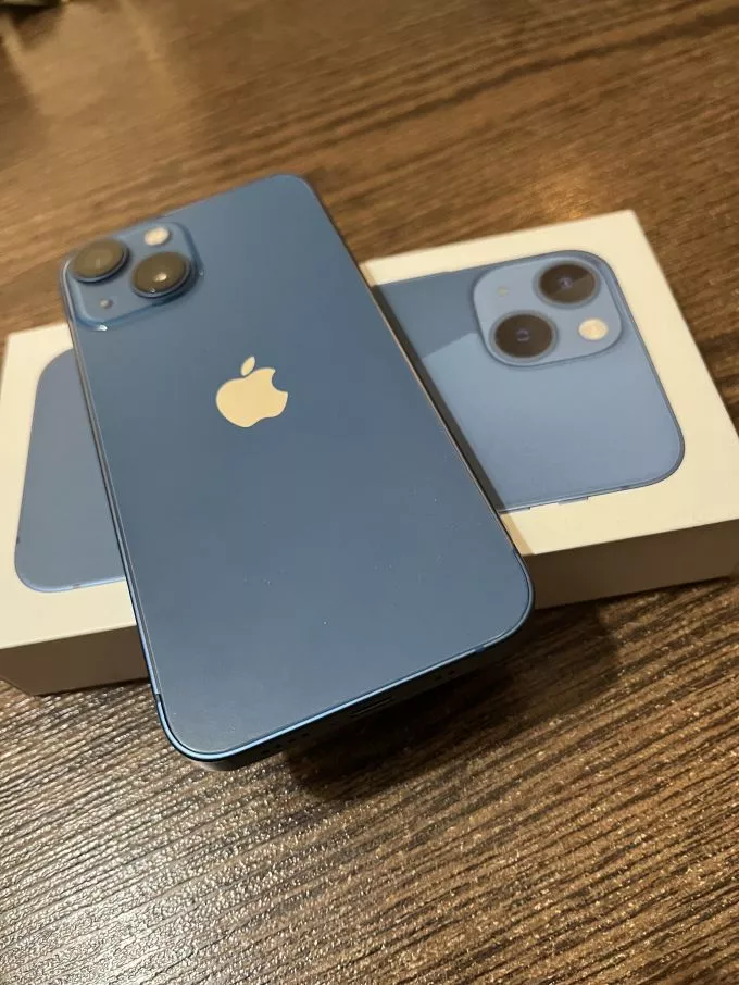 iPhone 13 Mini (E-Sim Time Remaining) - photo 3