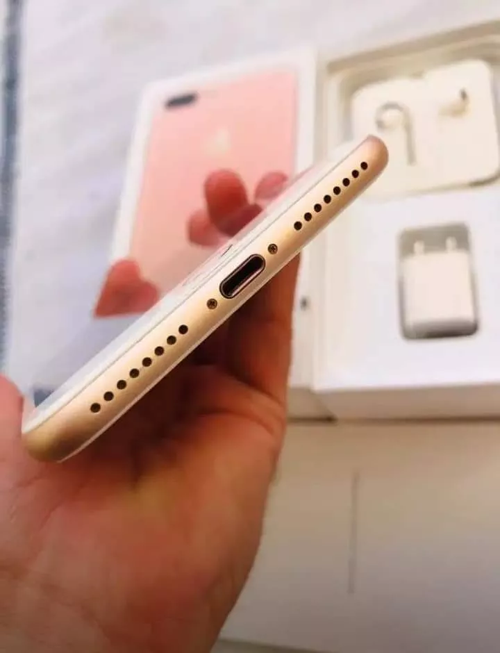 Apple iPhone 7plus