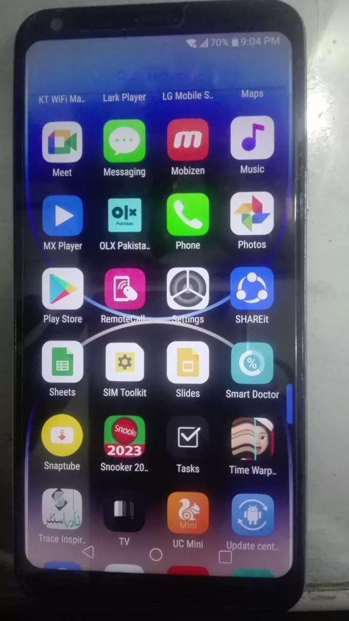 Lg q6 plus 4/64gb - photo 1
