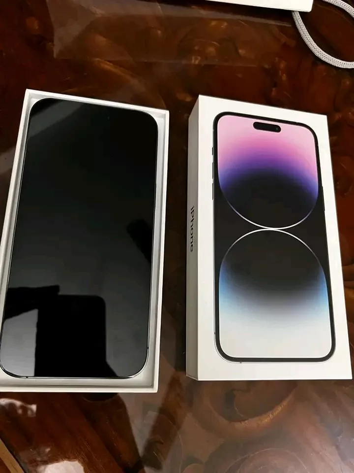 Iphone 14 pro max - photo 2