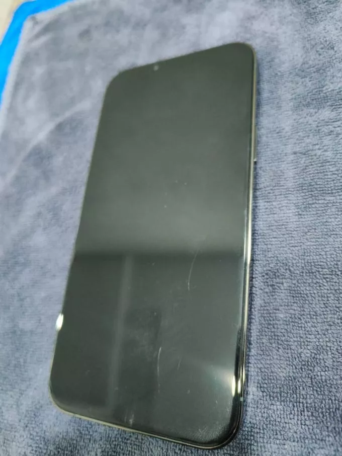 Apple 13 pro max Specs Guaranteed - photo 2