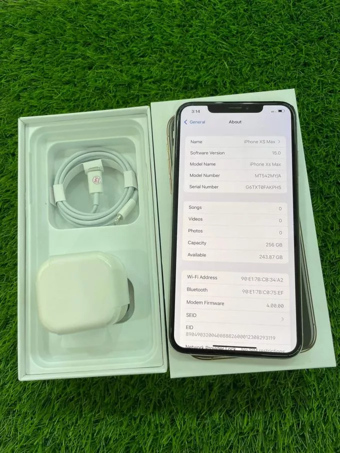 I phone xs max - photo 1