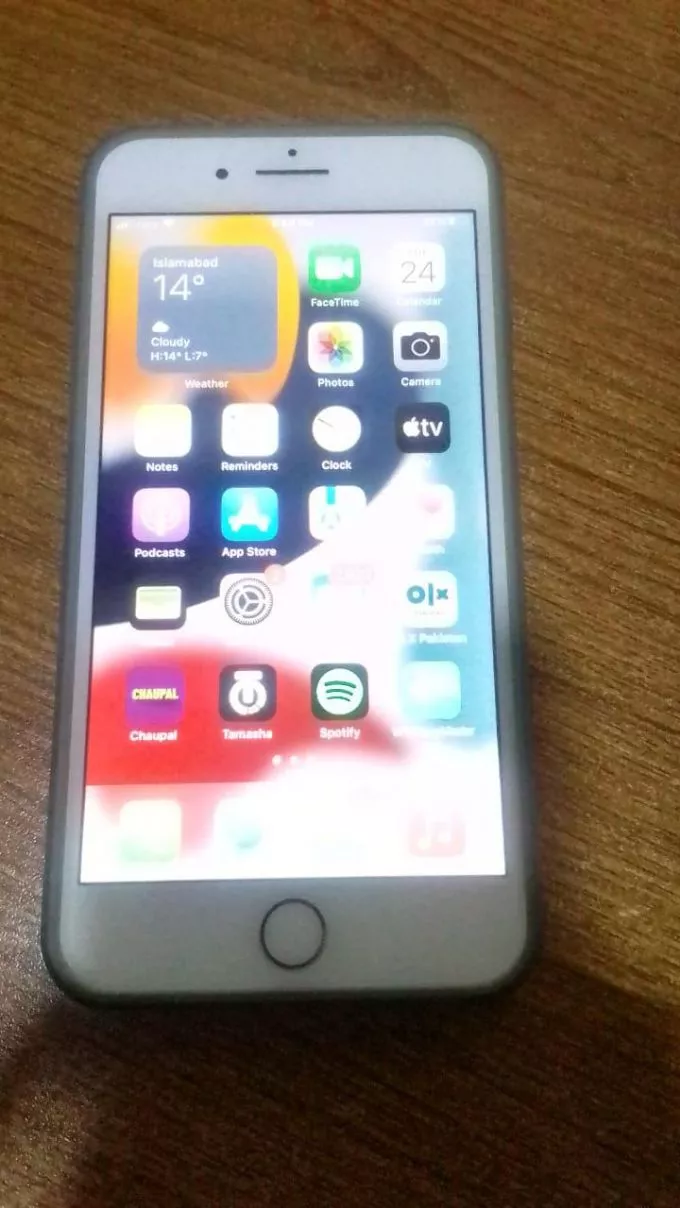 iphone 7 plus( pta approved) - photo 1