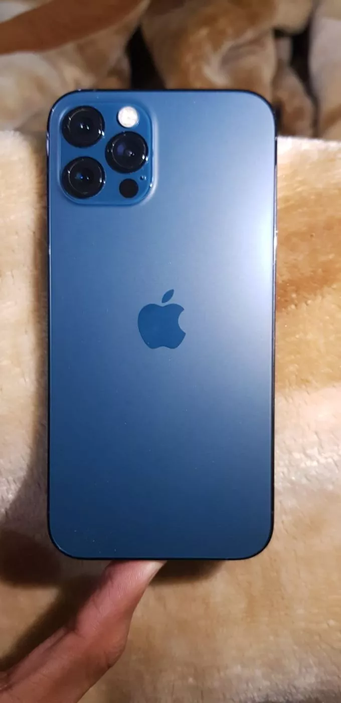 IPhone 12 pro - photo 1
