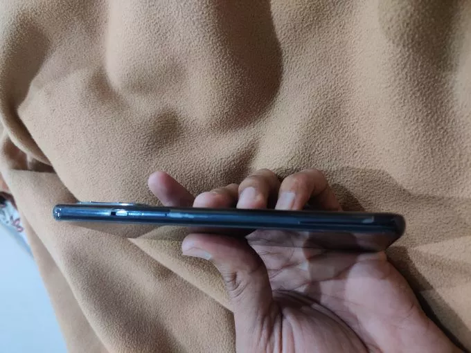 Oneplus 9 - photo 1