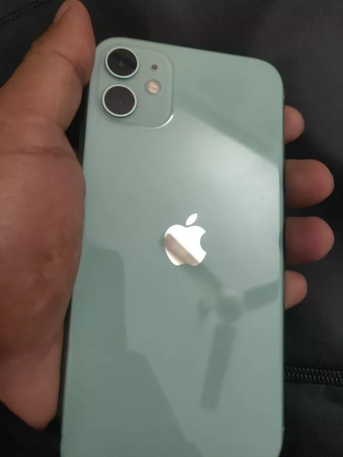 Iphone11 - photo 1