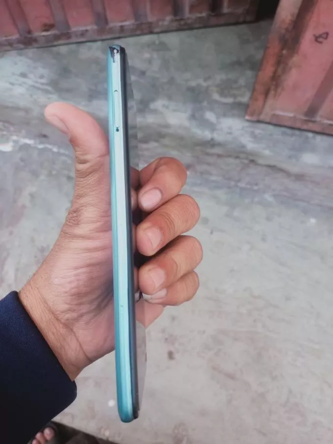 Vivo hot 10 play - photo 2