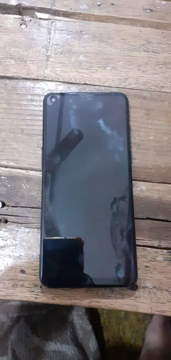 oneplus 9 rt 4 month sim working non pata