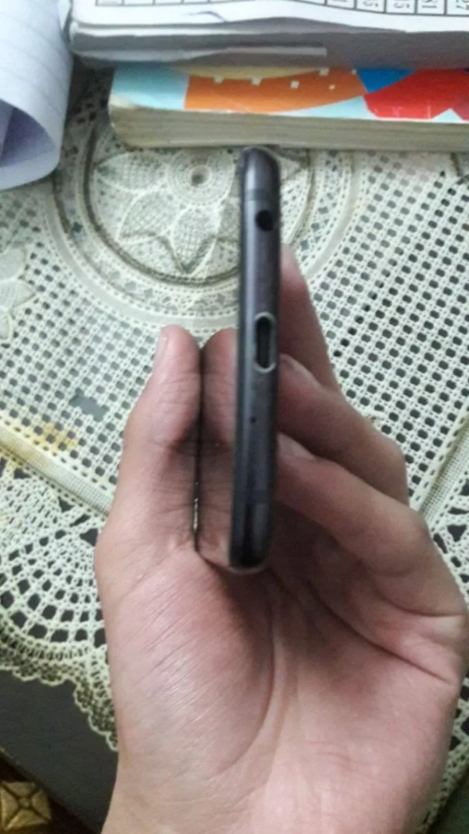 Moto Z4 - photo 3