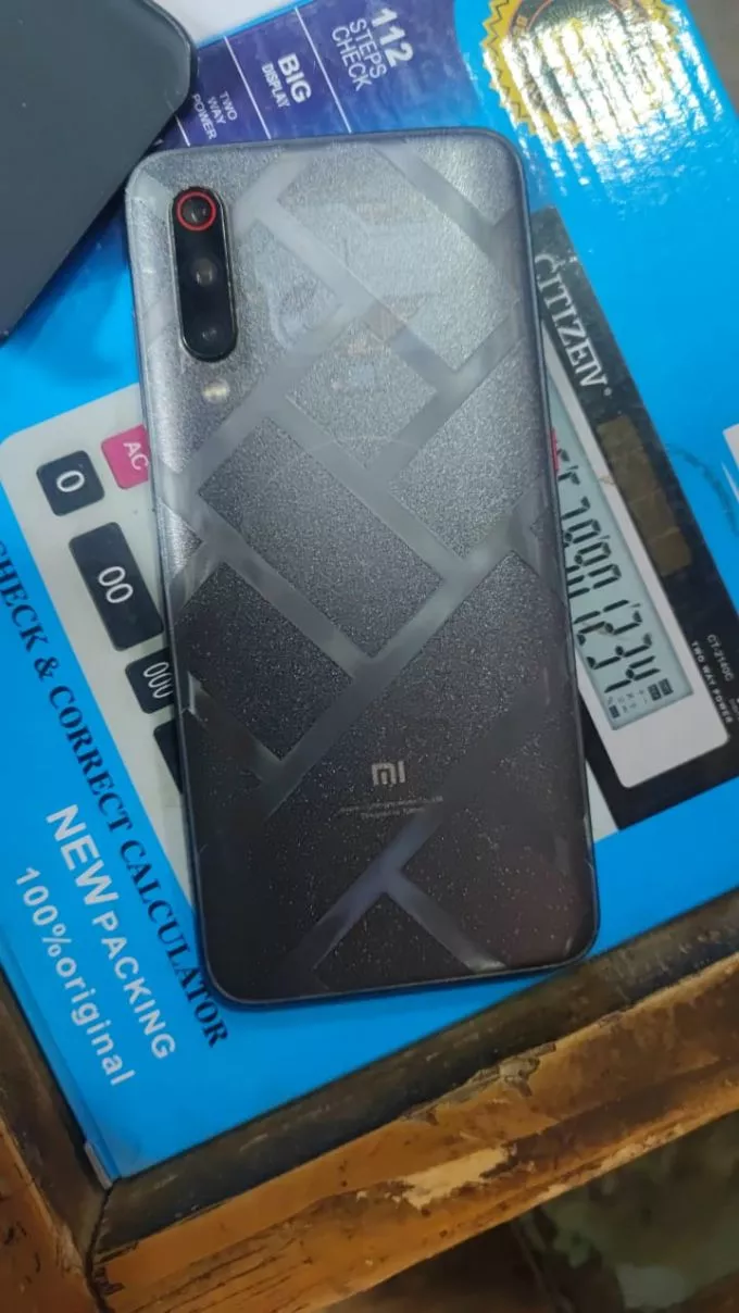 mi 9 transparent edition Gaming phone - photo 3