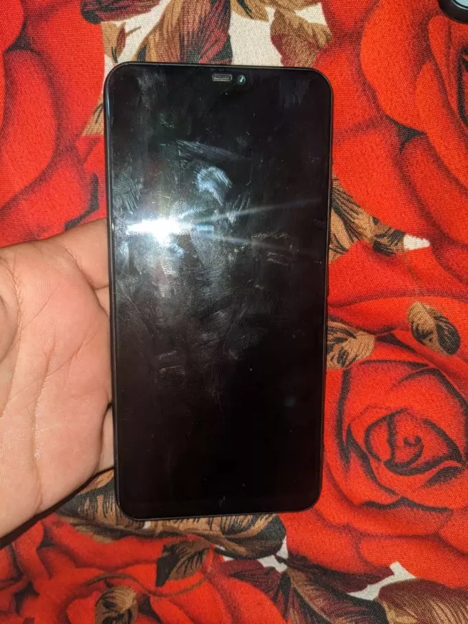 Vivo y85A - photo 2