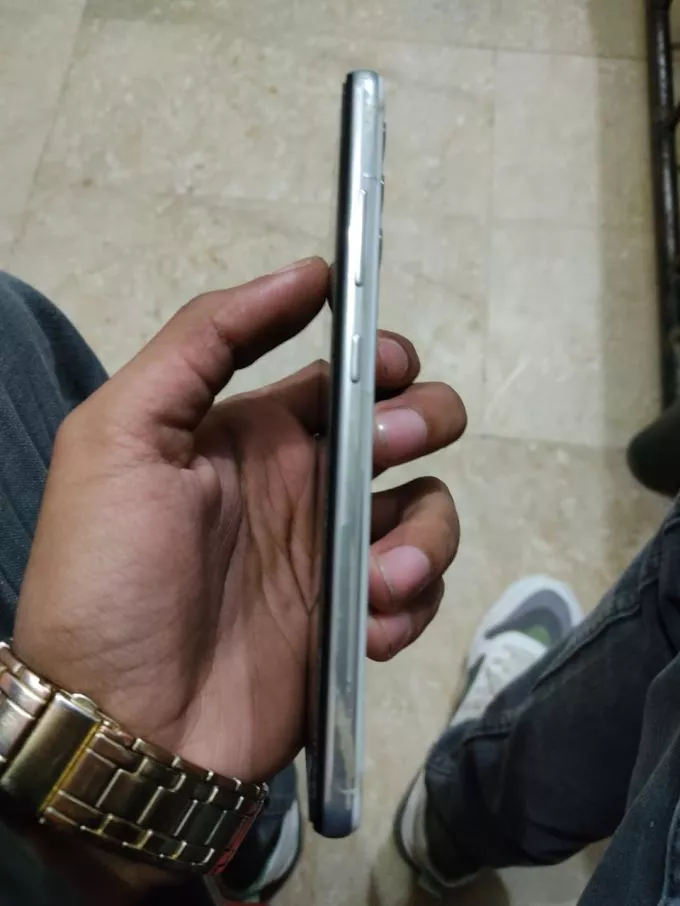 Samsung A32 with box - photo 1