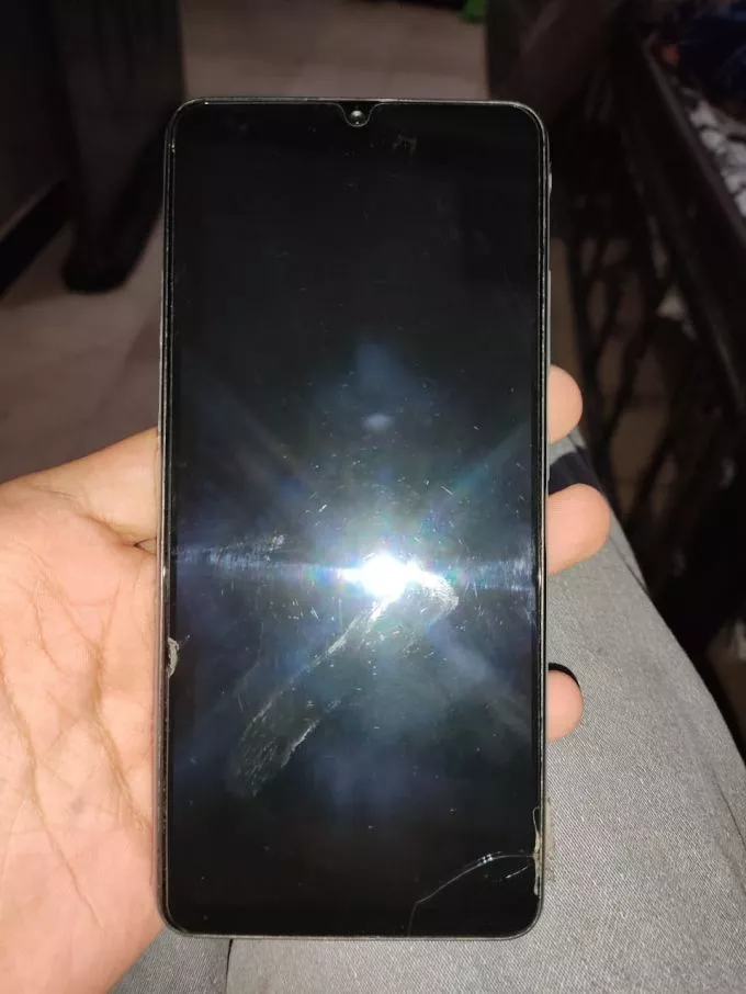 Samsung A32 with box - photo 2