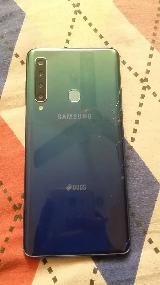 samsung a9 good condition - photo 1