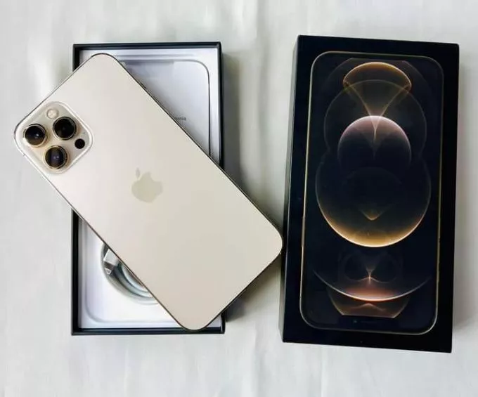 IPHONE 12 PRO MAX - photo 2