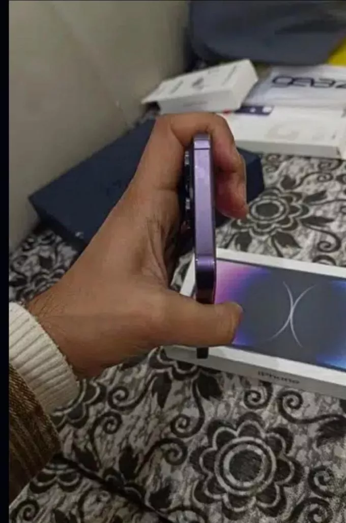 Iphone 14 purple color 100 bettry health - photo 3