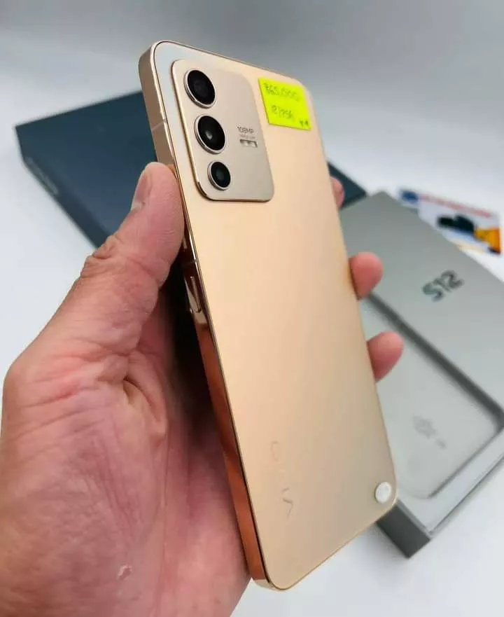 vivo s12 - photo 1