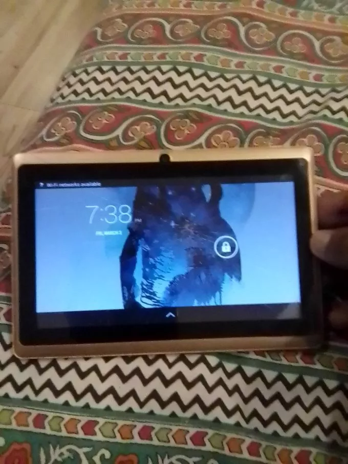 I AM SELLING USE ANDROID TAB - photo 1