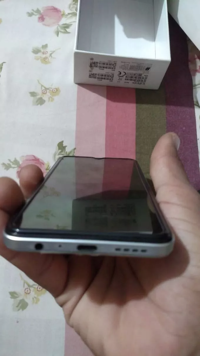 Infinix note 12 8/12 G96 - photo 2