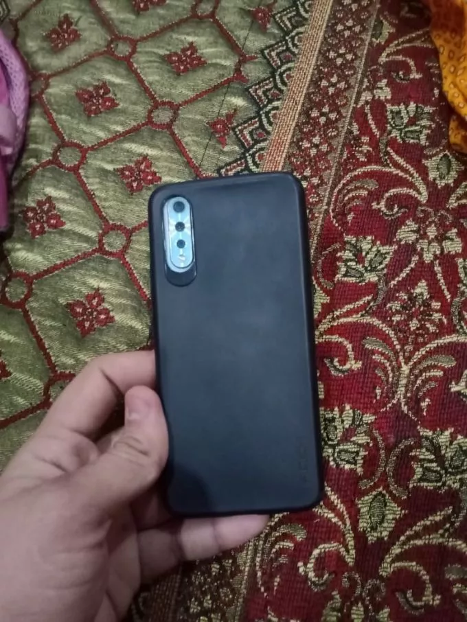vivo phone - photo 1