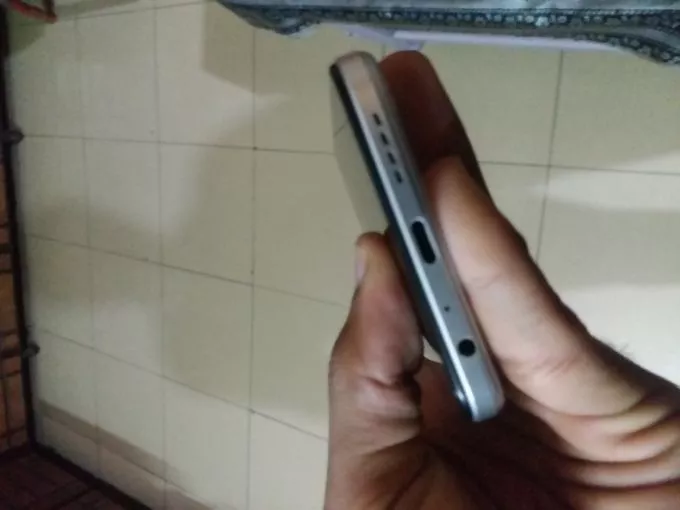 Infinix Note 11 10/10 - photo 2