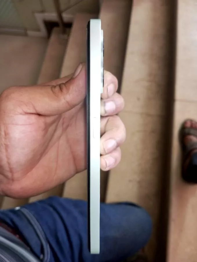 Realme c35 orignal condition 2 month used - photo 3