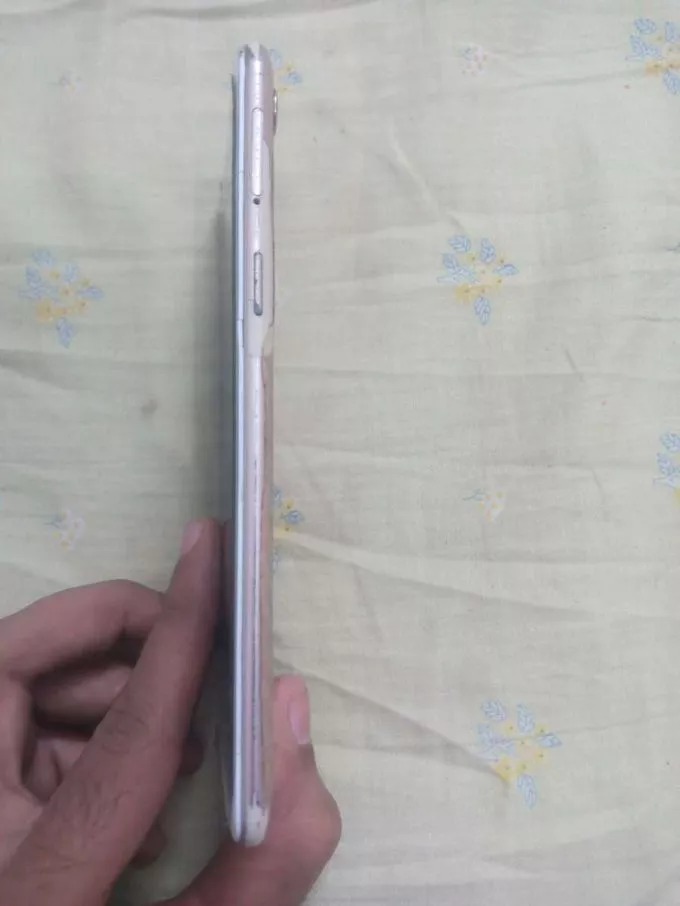 OPPO F5 - photo 2