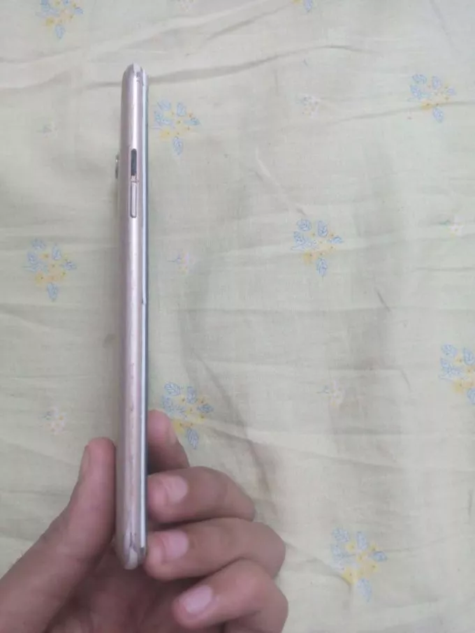 OPPO F5 - photo 3
