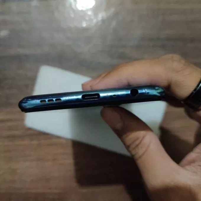 Oppo F17 Pro Genuine Condition - photo 2