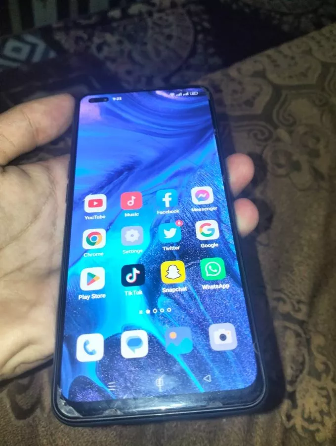 Oppo reno4 8/128 - photo 1
