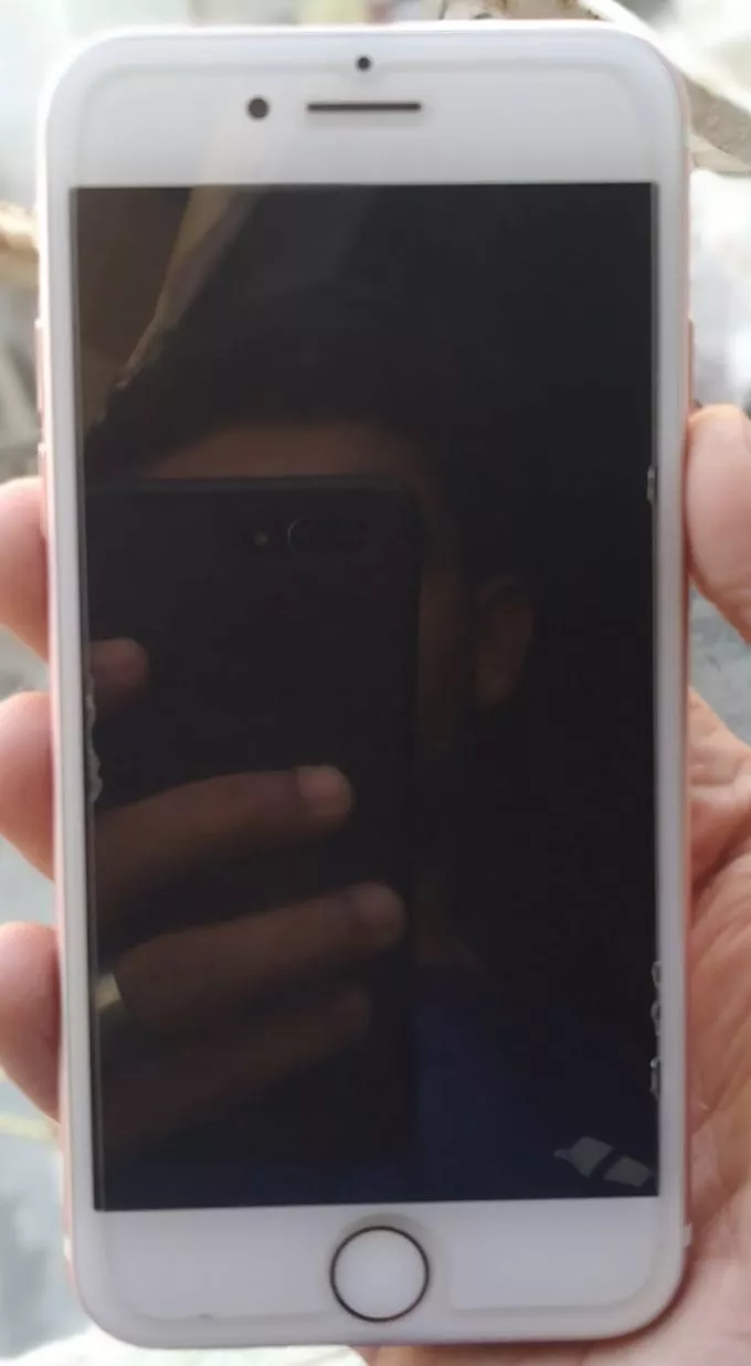 Iphone 7 10/10 - photo 1