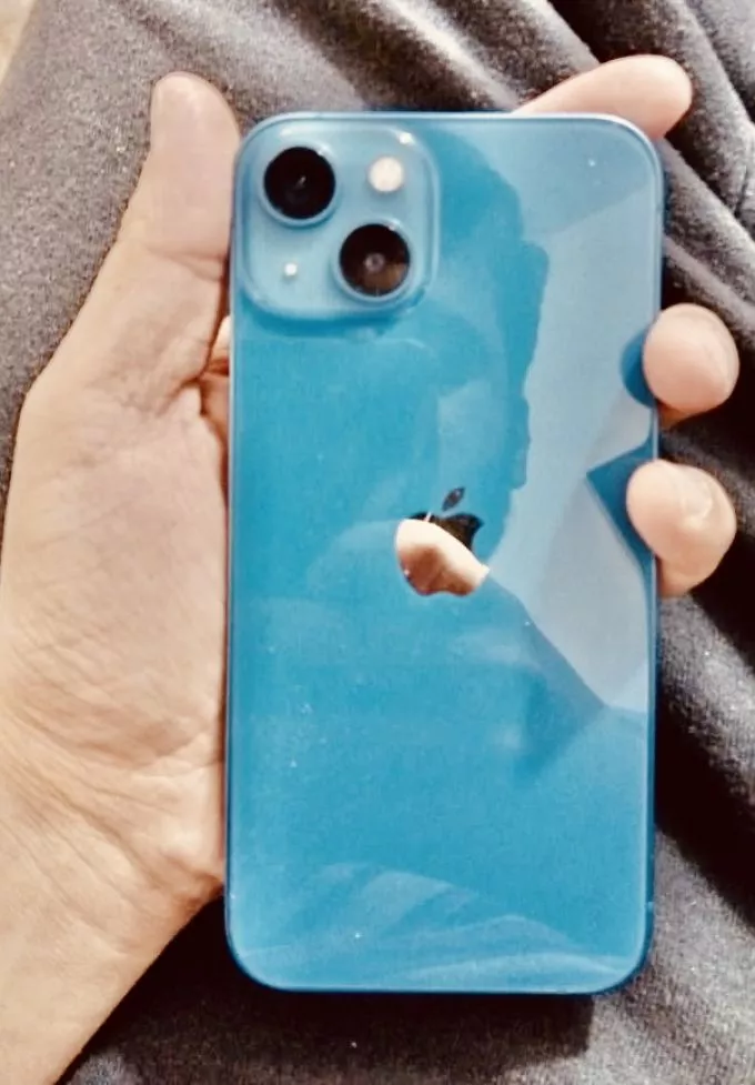 Iphone13 128GB NON PTA limited colour - photo 3