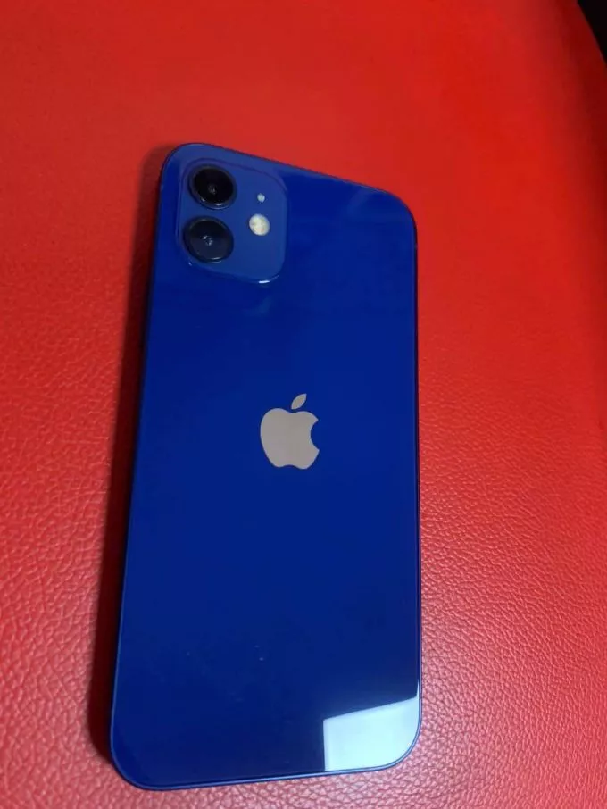 Iphone 12 /128gb 90 helth bettery - photo 1