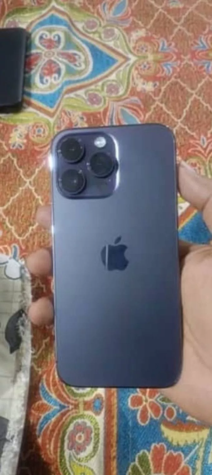iPhone 14 pro max American copy with free covers - photo 1