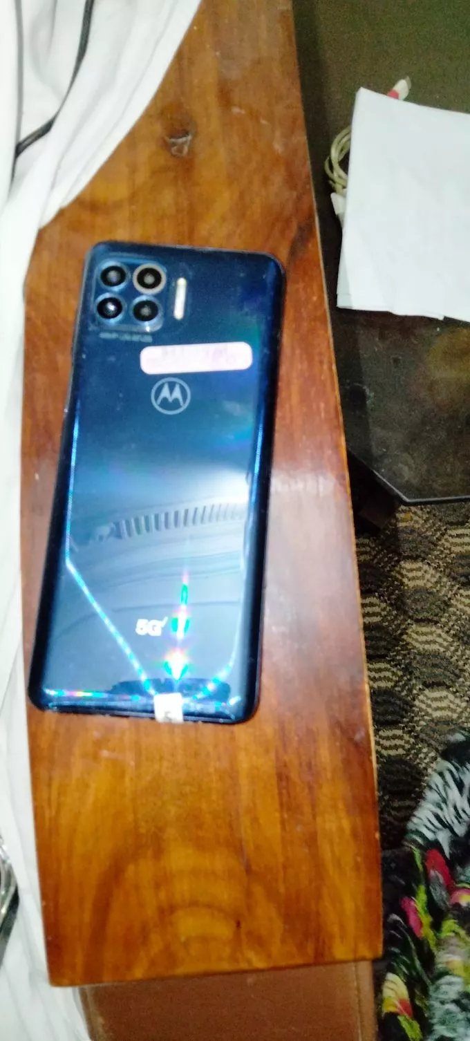Motorola one 5g uw New condition 10/10 - photo 2