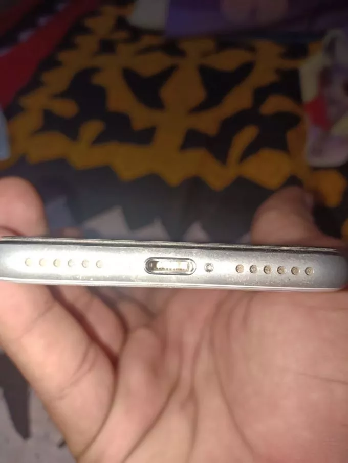 iPhone SE 2020 nonpta 128 gb 79 BH - photo 3