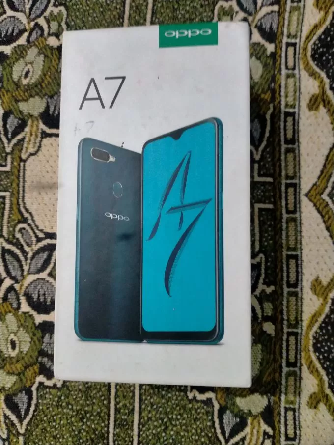 Oppo A7 - photo 3
