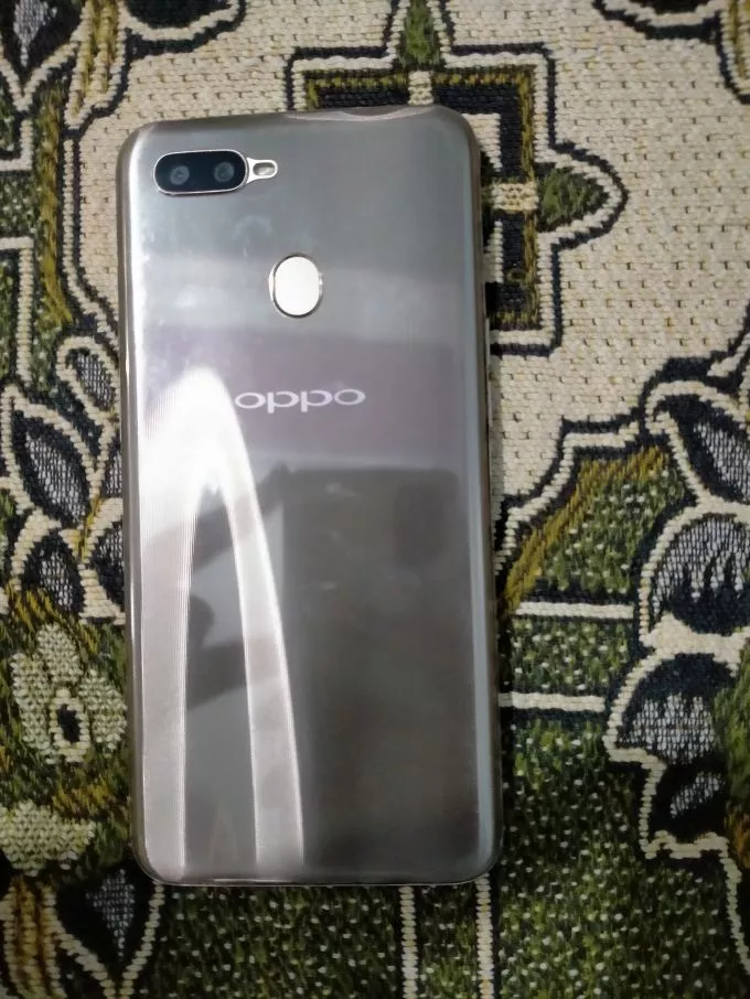 Oppo A7 - photo 1