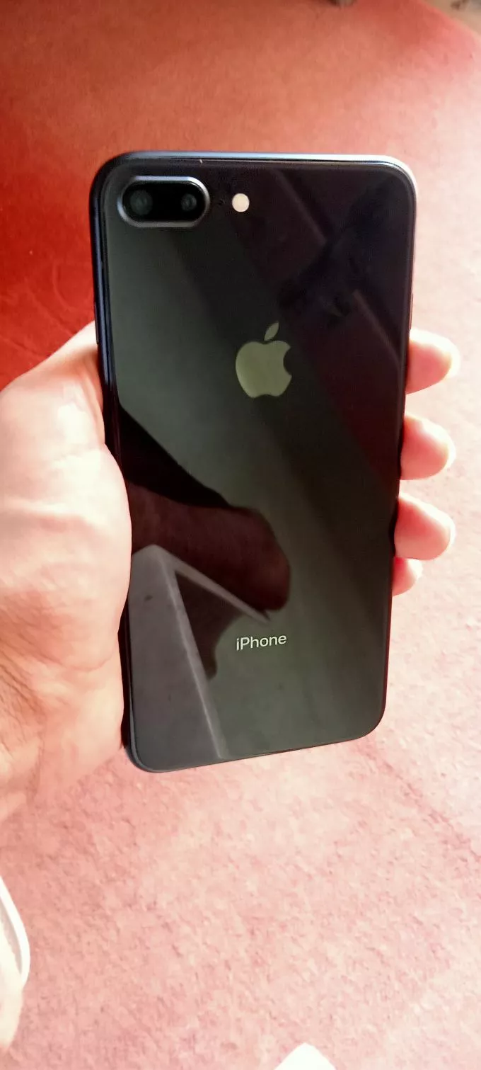 Iphone 8 Plus Approved - photo 1
