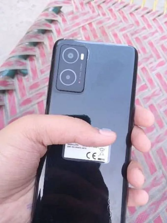 Oppo A76 6/128 - photo 1